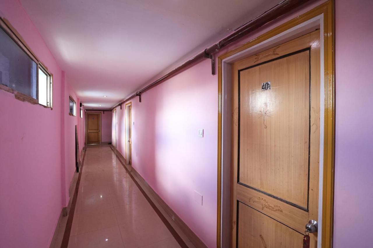 Hotel Keshari Bhuvanesvar Kültér fotó