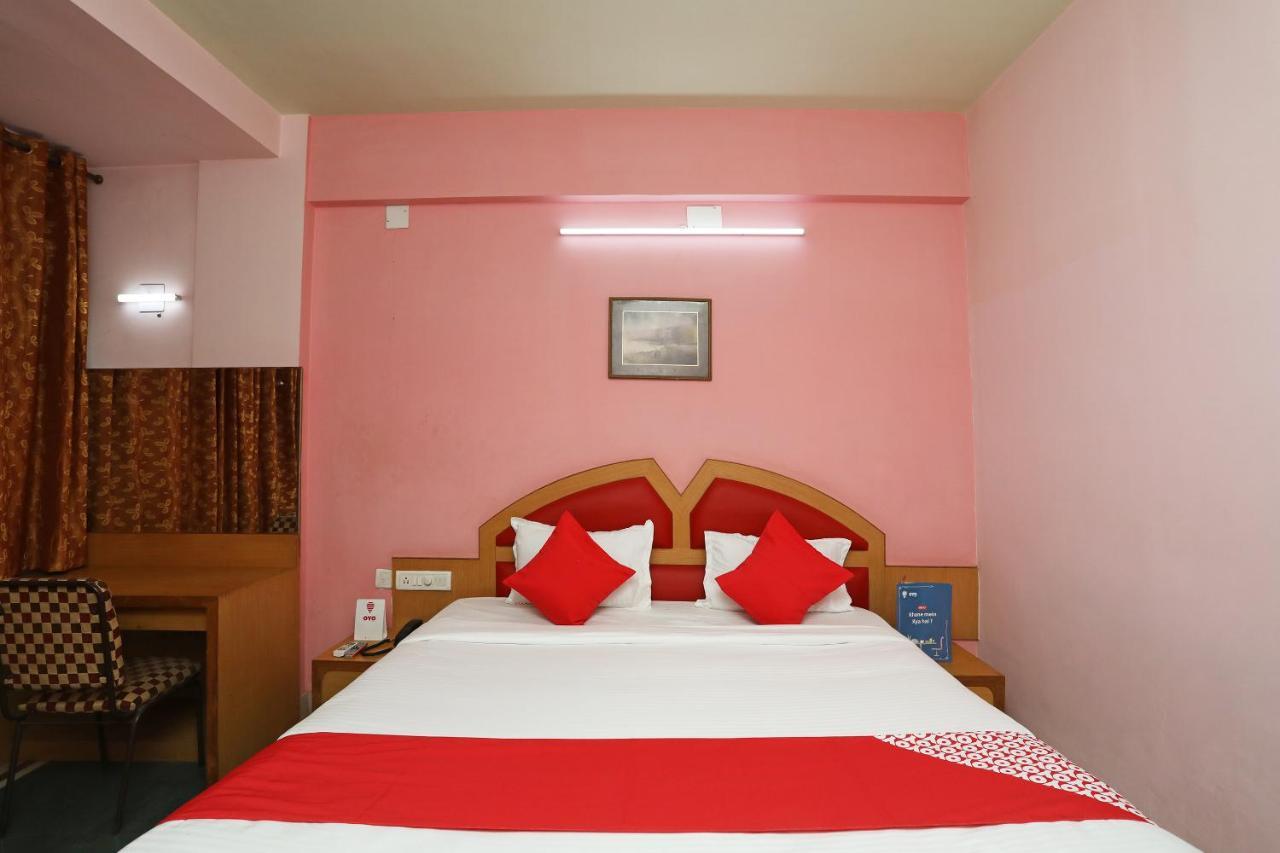 Hotel Keshari Bhuvanesvar Kültér fotó